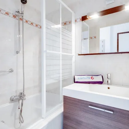 Studio Acapulco-5 * Saint-Raphael (Var)